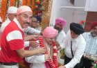 गुरु पूर्णिमा पर गुरु महिमा का अद्भुत समारोह, हजारों श्रद्धालुओं ने टेका मत्था