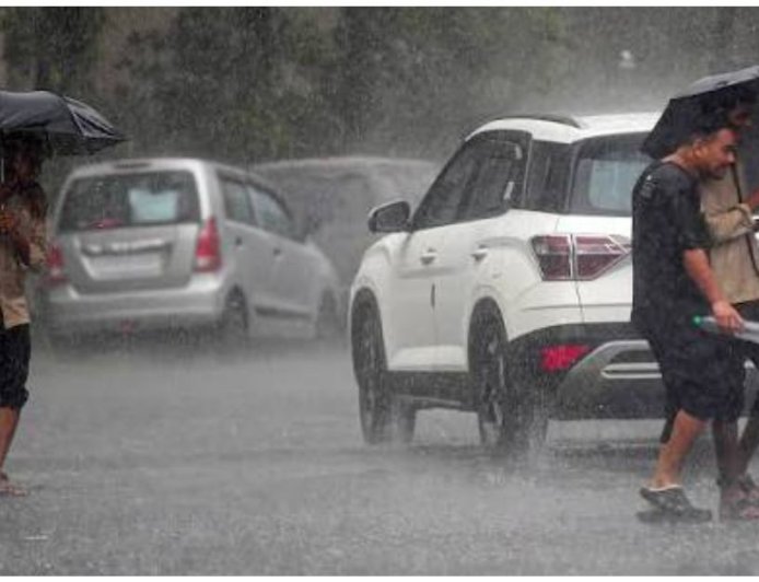 मॉनसून की दस्तक! दिल्ली-उत्तर प्रदेश समेत उत्तर भारत में अगले 48 घंटे में होगी बौछारें