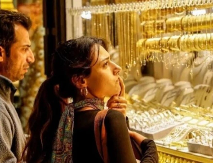सोने और चांदी के दामों में बड़ी गिरावट, जानिए आज का सही भाव