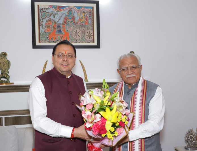 मुख्यमंत्री पुष्कर सिंह धामी ने दिल्ली में ऊर्जा परियोजनाओं पर की महत्वपूर्ण चर्चा