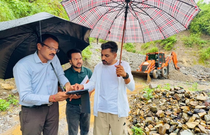 देहरादून में मूसलधार बारिश पर प्रशासन का कड़ा रुख, डीएम ने दिए सख्त निर्देश