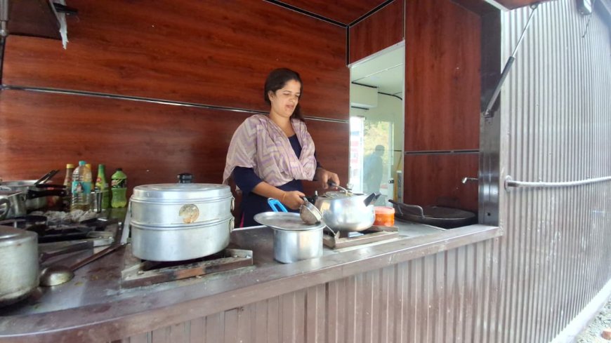 हिमालयन भोजनालय: पहाड़ी खाने का बढ़ता शौक, महिलाओं की आर्थिक स्थिति में जबर्दस्त सुधार