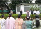 देहरादून में स्वतंत्रता दिवस पर DM आशीष चौहान ने किया ध्वजारोहण, स्वतंत्रता की रक्षा हम सबकी जिम्मेदारी