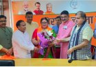 श्रीनगर नगर निगम की मेयर आरती भंडारी और पति की भाजपा में घर वापसी