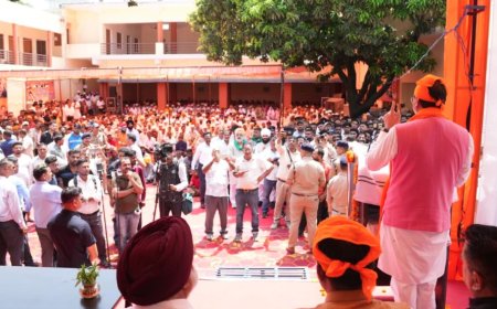 मुख्यमंत्री पुष्कर सिंह धामी ने शहीद ऊधम सिंह को श्रद्धांजलि अर्पित की
