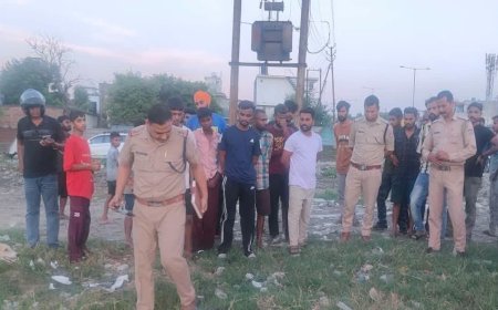 उत्तराखंड: ग्राउंड में युवक का शव मिलने से हड़कंप, नहीं हो पाई शिनाख्त, पीएम रिपोर्ट से खुलेगा मौत का राज