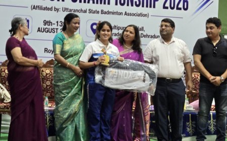 हल्द्वानी: DAV स्कूल की अनिका जोशी ने अंडर 19 बैडमिंटन प्रतियोगिता में जीता गोल्ड मेडल