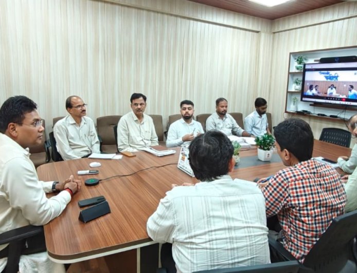 चारधाम रूट पर नई पार्किंग परियोजनाओं को मिली तेज रफ्तार - सुलभ यात्रा के लिए महत्वपूर्ण पहल