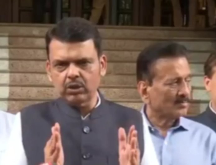 किसानों को मिल रही राहत, आधार सत्यापन के बाद कर्ज माफी योजना का लाभ