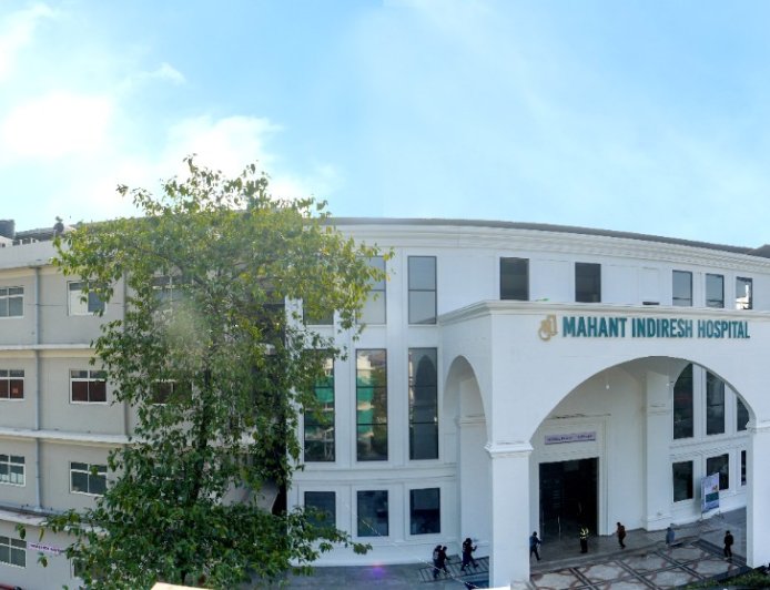 देहरादून में स्वाइन फ्लू का बढ़ता खतरा: श्री महंत इन्दिरेश अस्पताल ने की तैयारी