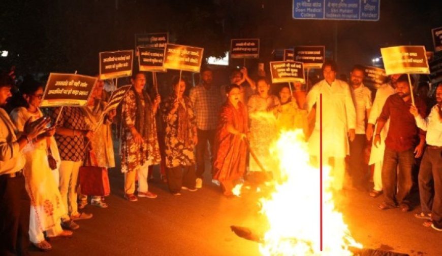 कांग्रेस का विरोध: देहरादून में महंगाई और अपराध बढ़ने के खिलाफ सड़कों पर उतरे कार्यकर्ता