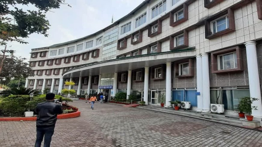 हरिद्वार जमीन घोटाला, सस्पेंड दो अफसरों को मिली बड़ी जिम्मेदारी, जानिए डिटेल