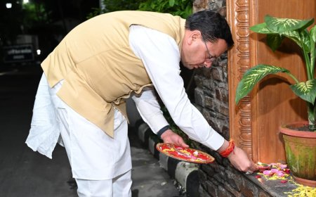 पीएम के जन्मदिवस पर धामी ने जलाया ‘आशीर्वाद का दीया’