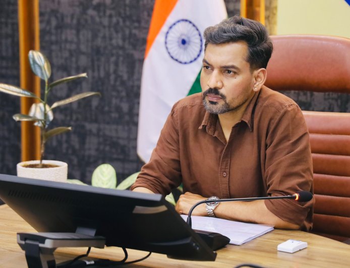बड़ी खबर : जर्जर मकानों पर प्रशासन की नजर, बिना जांच नहीं मिलेगा ‘गिरासू’ का दर्जा
