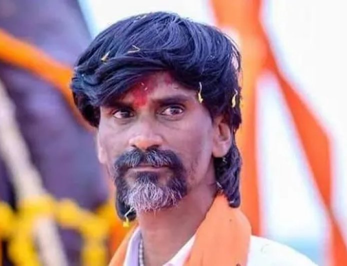 मनोज जरांगे ने 20 दिन बाद खत्म की भूख हड़ताल