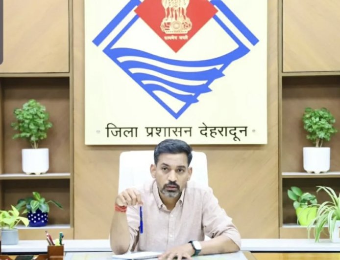 पढ़ाई छूटी, घर भी छिना… रुद्र प्रताप की जिंदगी में प्रशासन बना सहारा, बाल गृह में मिला आश्रय