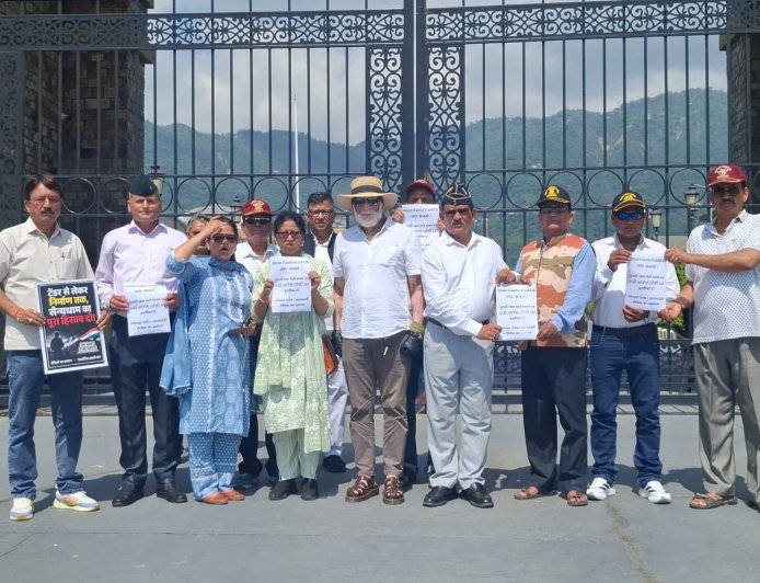 सैन्यधाम पर कांग्रेस का हल्लाबोल, पूछा- आखिर कितना खर्च हुआ, हिसाब कब मिलेगा?