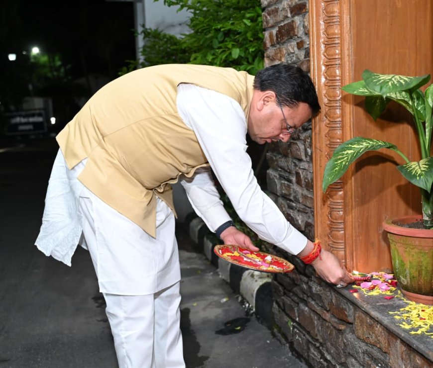 पीएम के जन्मदिवस पर धामी ने जलाया ‘आशीर्वाद का दीया’