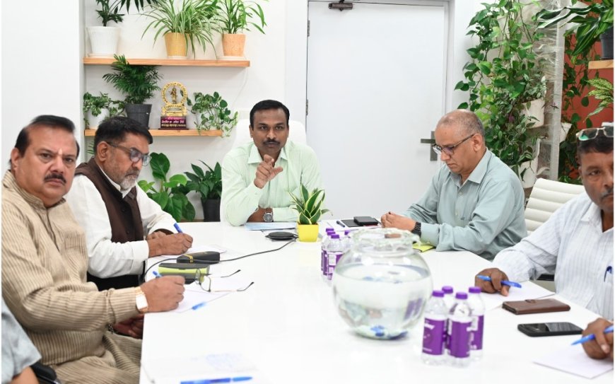 SIR पर राजनैतिक दलों के साथ की बैठक