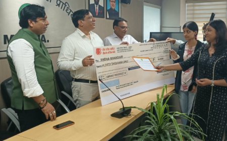 मैस्कॉट डिज़ाइन एवं स्लोगन प्रतियोगिता के विजेता सम्मानित