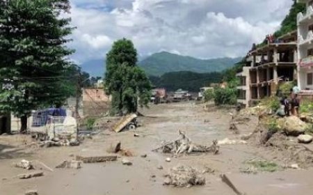 कुम्भ मेला और आपदा प्रभावितों को 4 करोड़ की वित्तीय सहायता