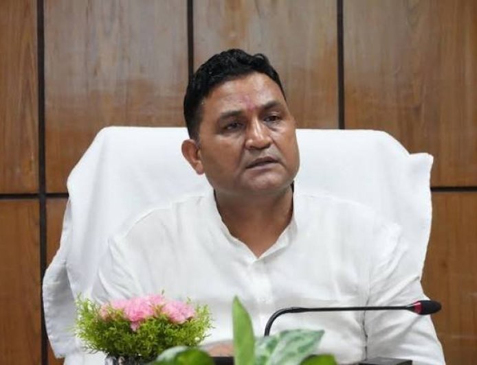 उत्तराखंड: मंत्री राम सिंह कैड़ा का PWD के भ्रष्टाचार पर कड़ा जवाब, सभी क्षतिग्रस्त सड़कों के लिए तुरंत काम के दिए निर्देश