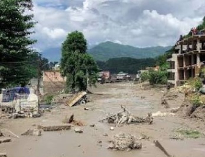 कुम्भ मेला और आपदा प्रभावितों को 4 करोड़ की वित्तीय सहायता
