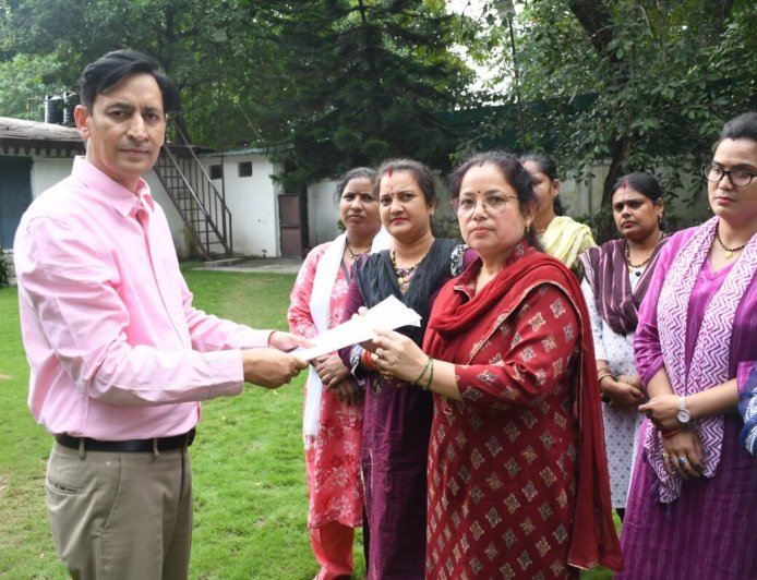 हल्द्वानी में सड़क चौड़ीकरण की मांग, दीपक रावत ने निरीक्षण के दिए आदेश