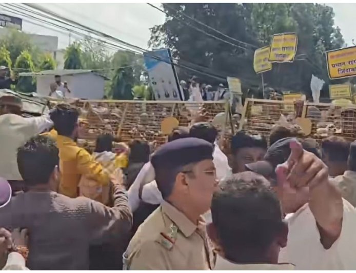 ग्राम प्रधानों की 10 मांगों पर सरकार ने बनाई 4 सदस्यीय समिति, सचिवालय कूच का असर