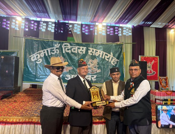 हल्दूचौड़ में धूमधाम से मनाया कुमाऊं दिवस और पैदल सेना दिवस, पूर्व सैनिकों व वीर नारियों का सम्मान