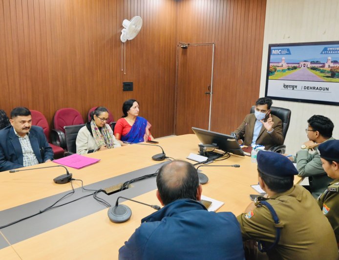 मसूरी विंटरलाइन कार्निवाल की तैयारी तेज, ऐतिहासिक धरोहरों में दिखेगा उत्तराखंड का रंग; सुरक्षा-ट्रैफिक पर भी सख्ती
